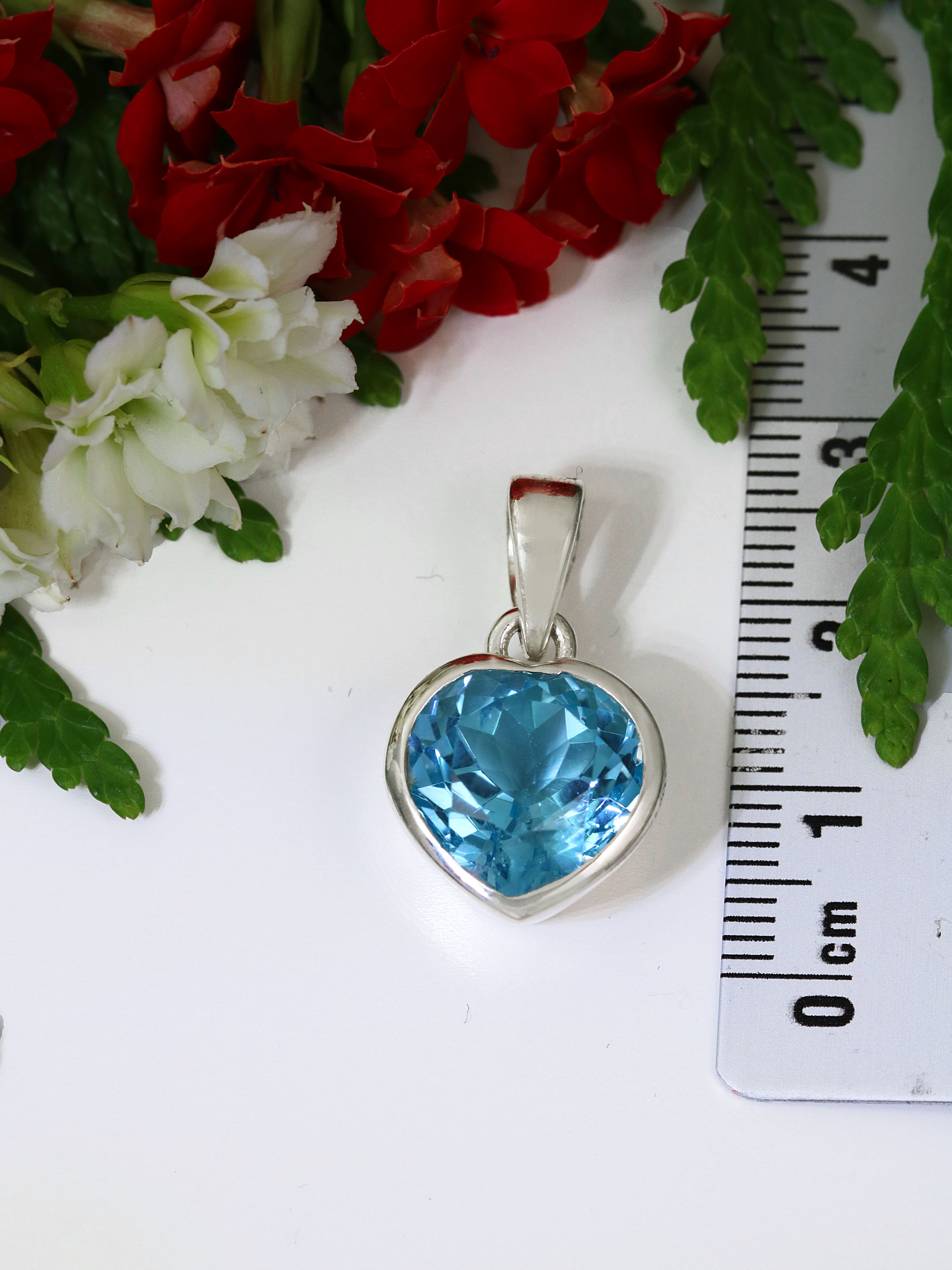 blautopas-anhaenger-blue-topaz-pendant-london-blue-ah03727-5 Blautopas Anhänger - Skyblue TOP