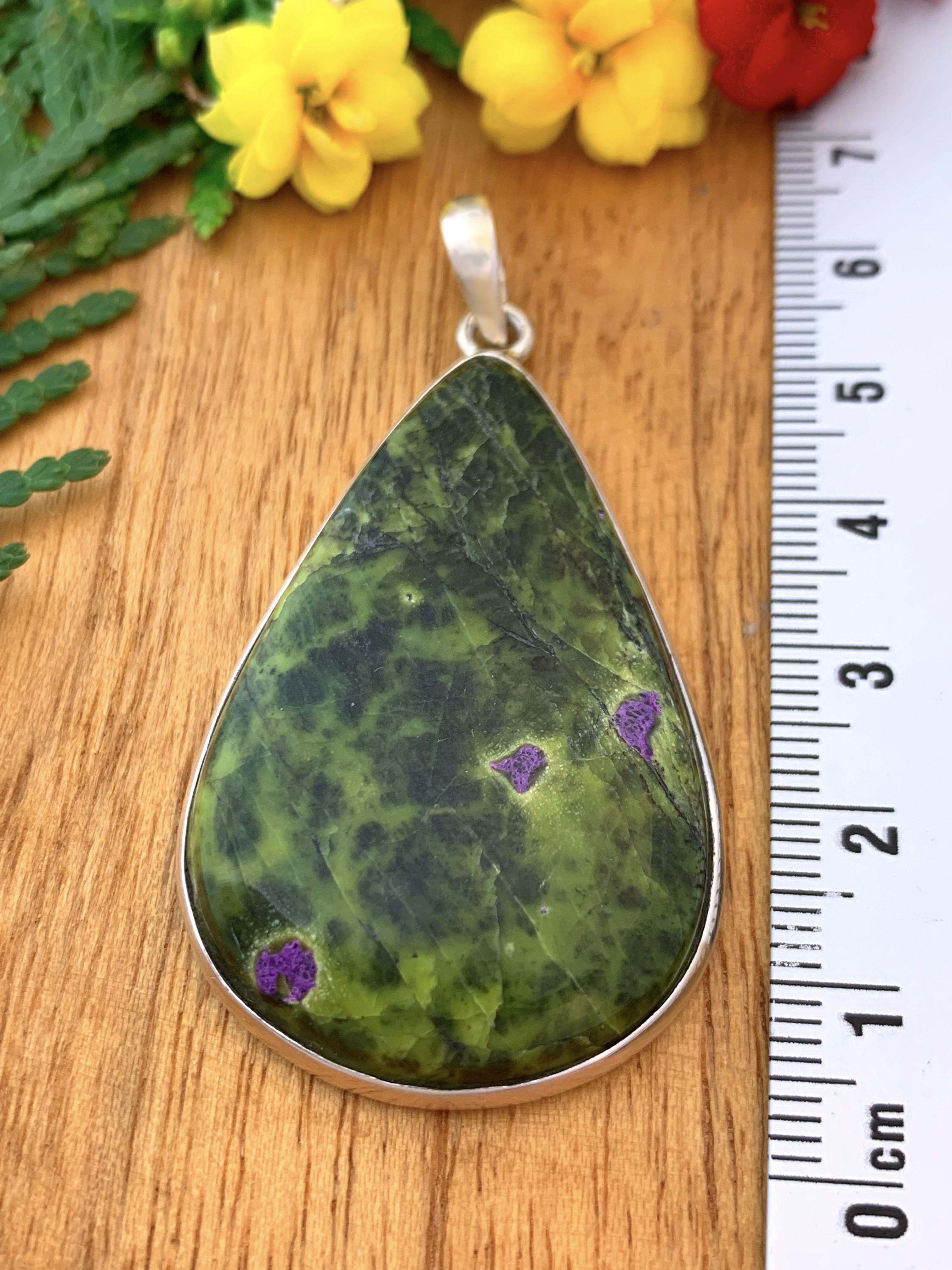 Stichtite Pendant