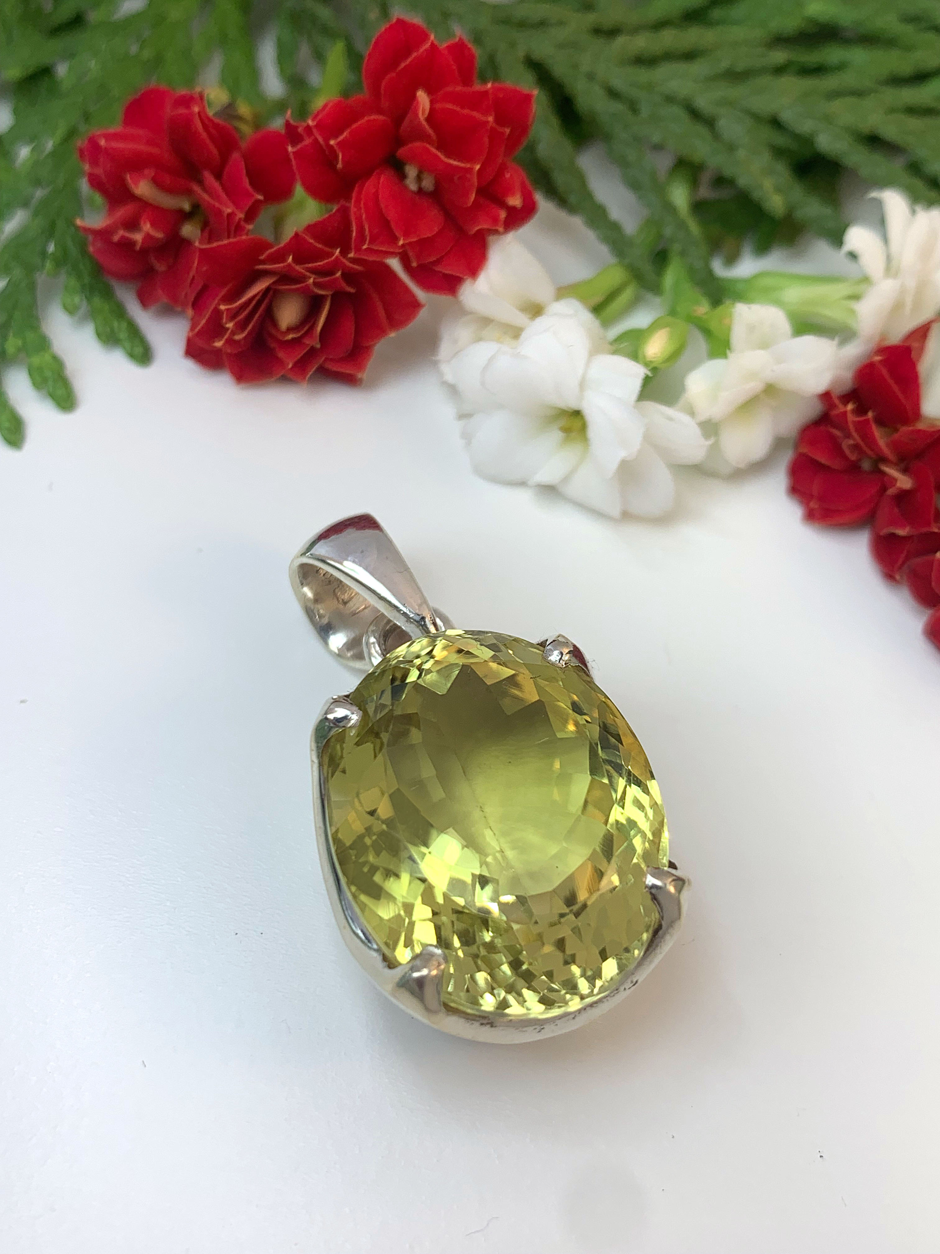 Lemon Quartz Pendant - TOP