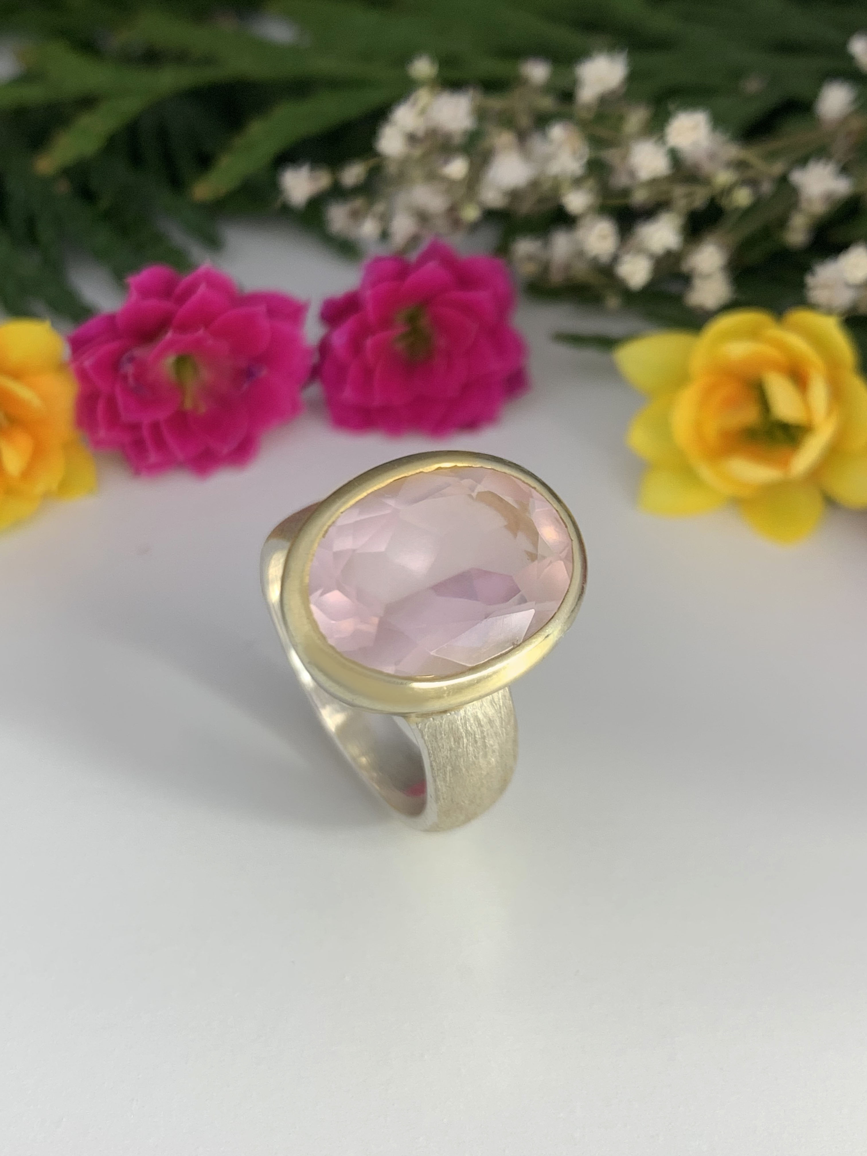 Rose Quartz Ring - TOP