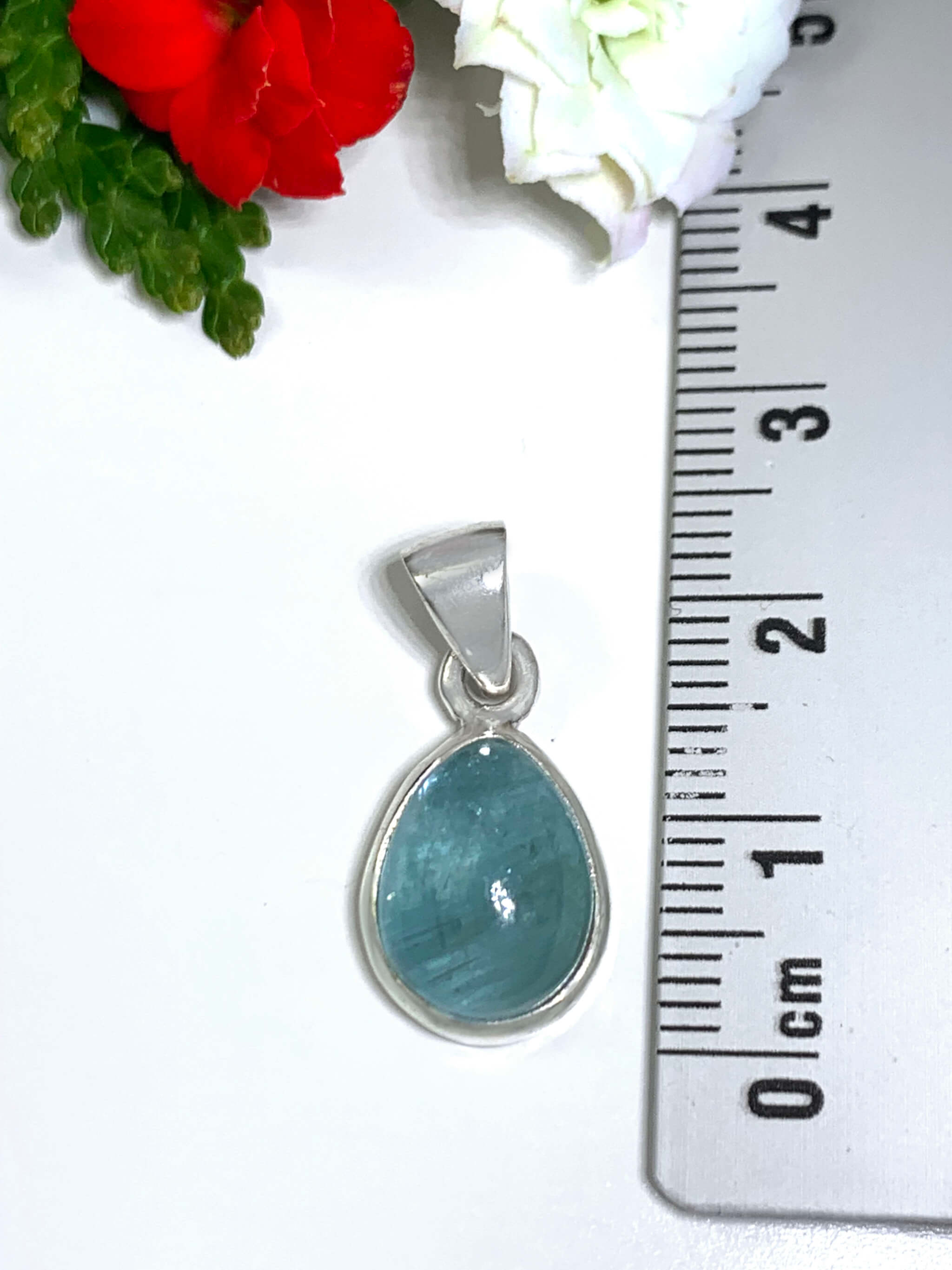kyanit-anhaenger-kyanite-pendant-ah05312 Blauer Kyanit Anhänger