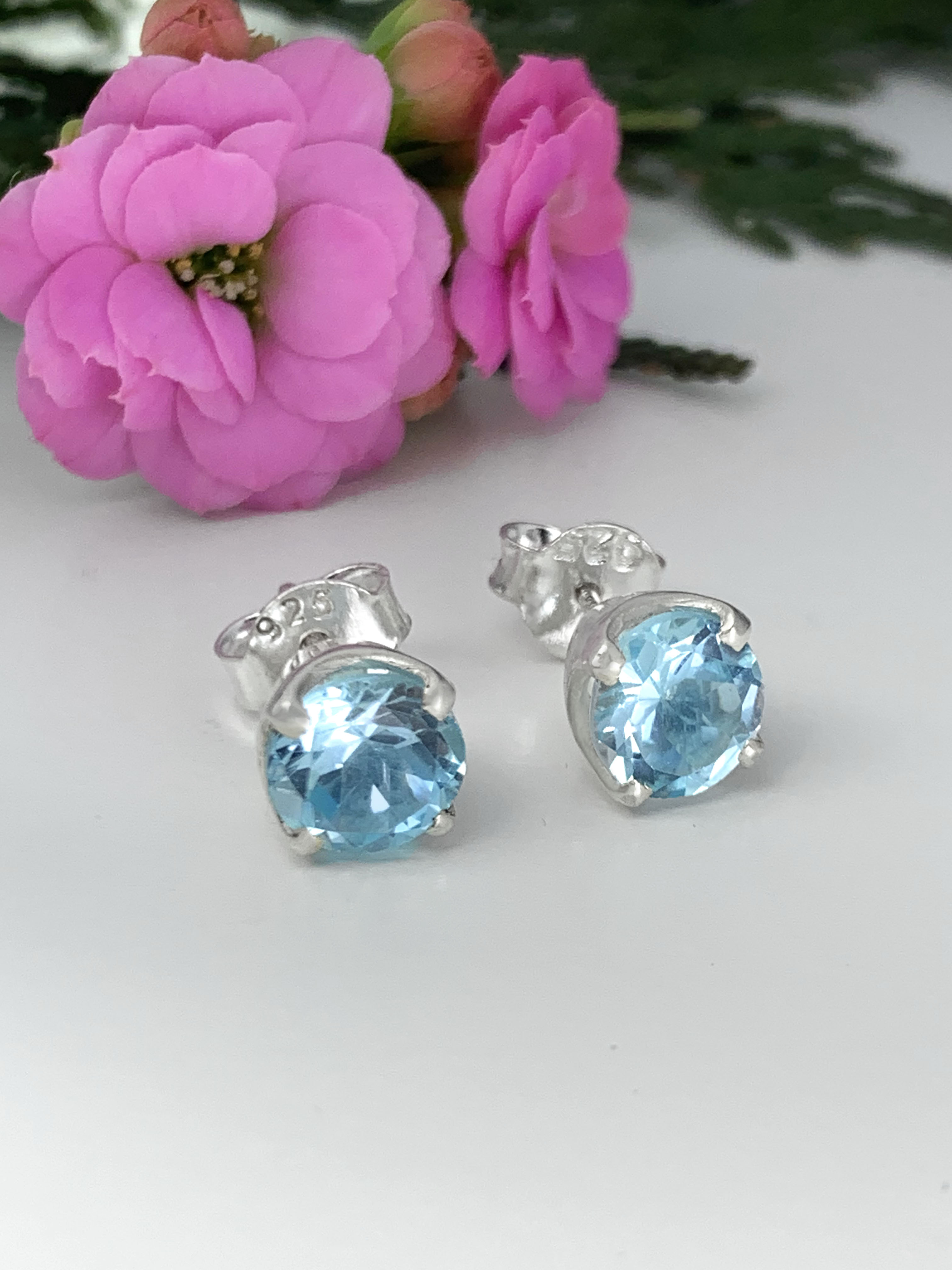blautopas-ohrstecker-blue-topaz-studs-ohr00910 Blautopas Ohrstecker - Sky Blue