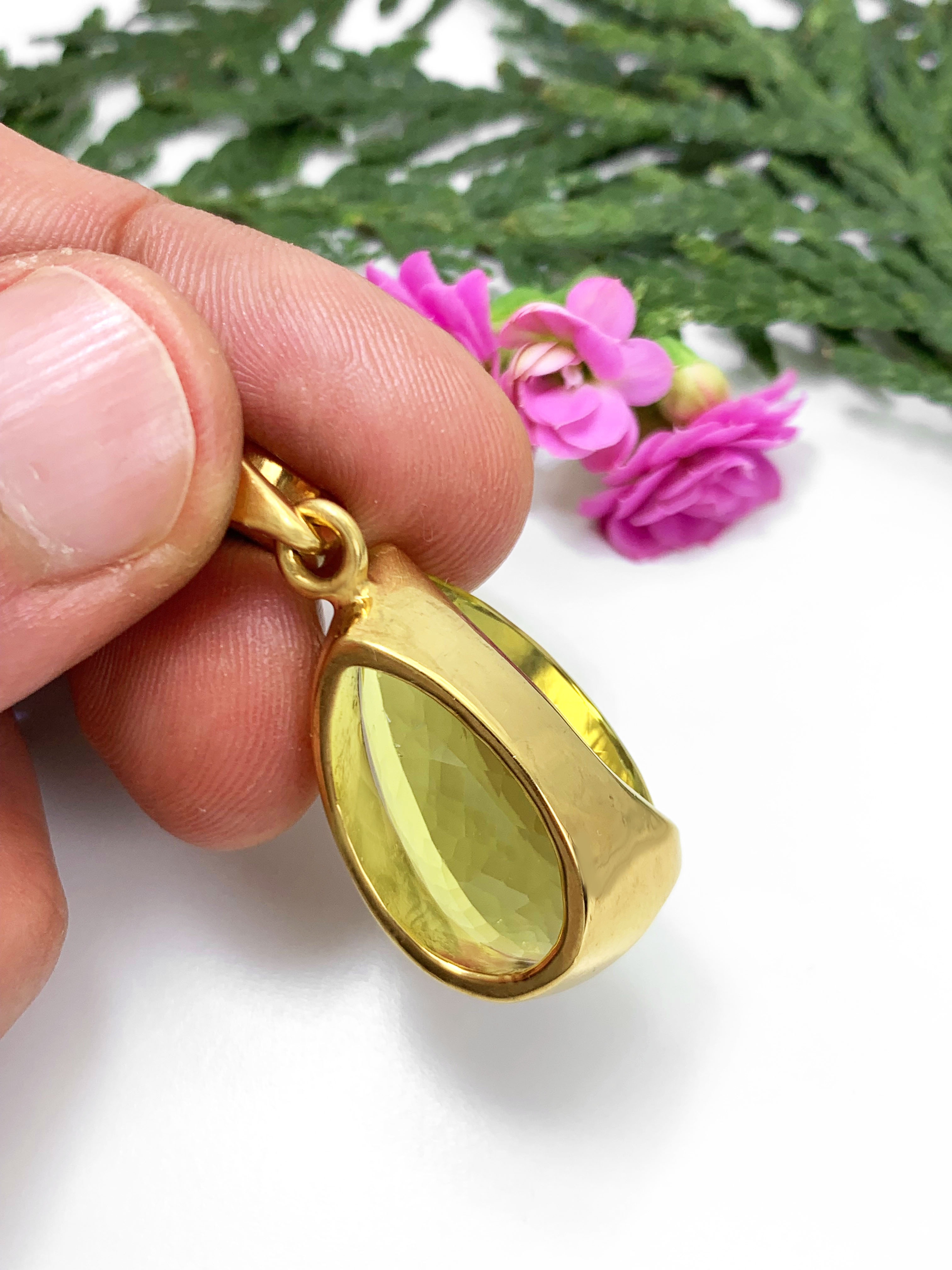 Lemon Quartz Pendant 