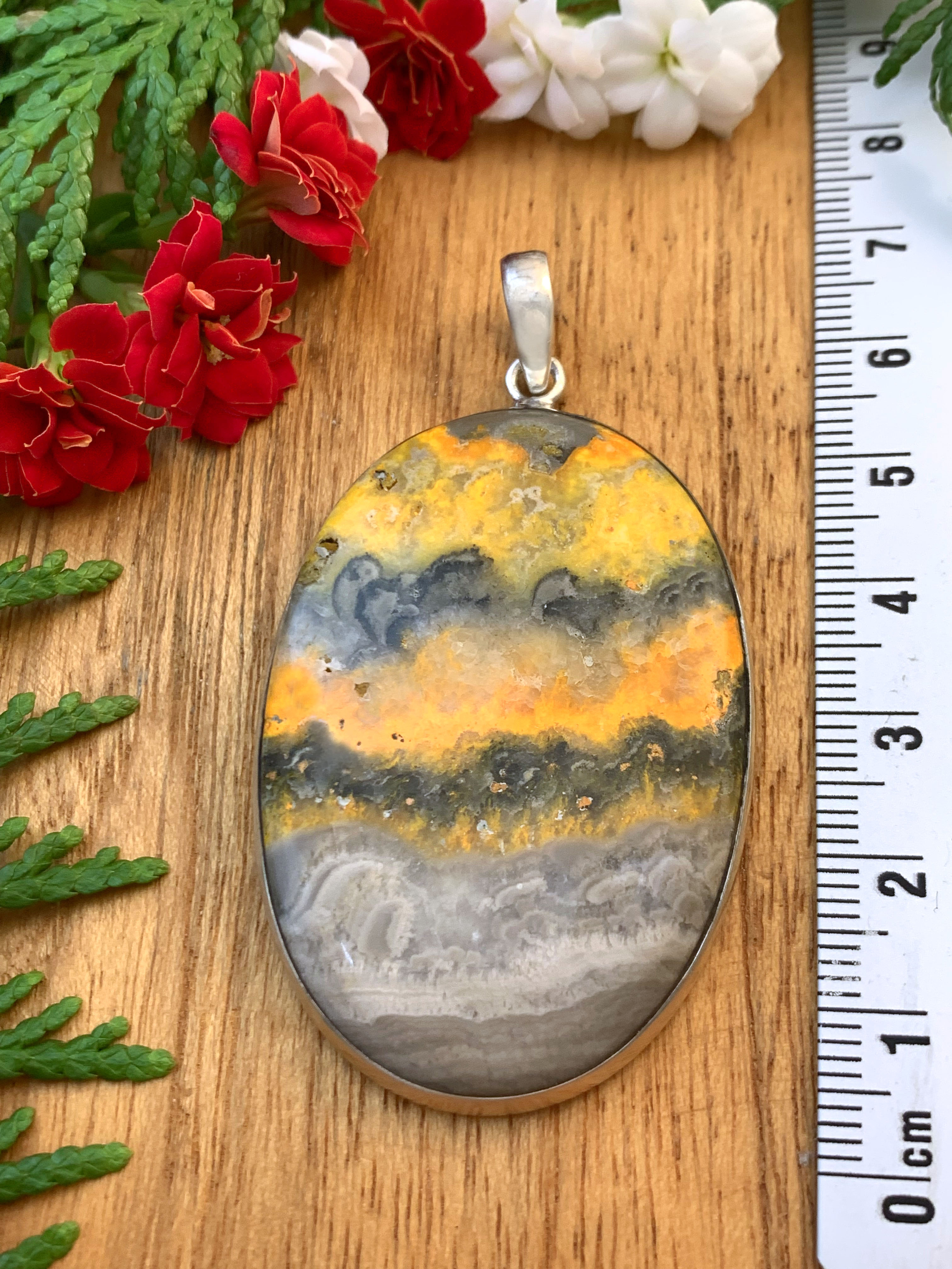 Bumblebee Pendant - XL