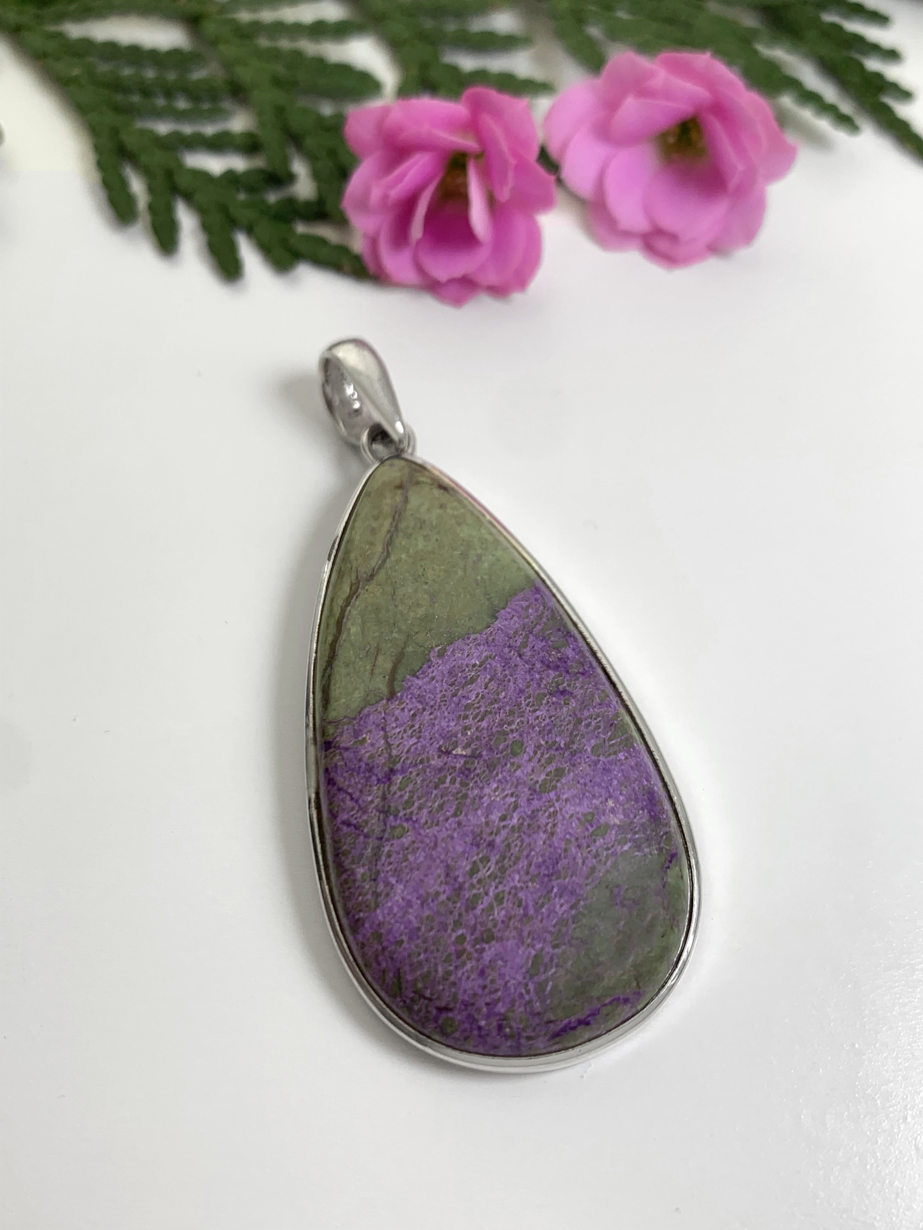 Purpurite Pendant 