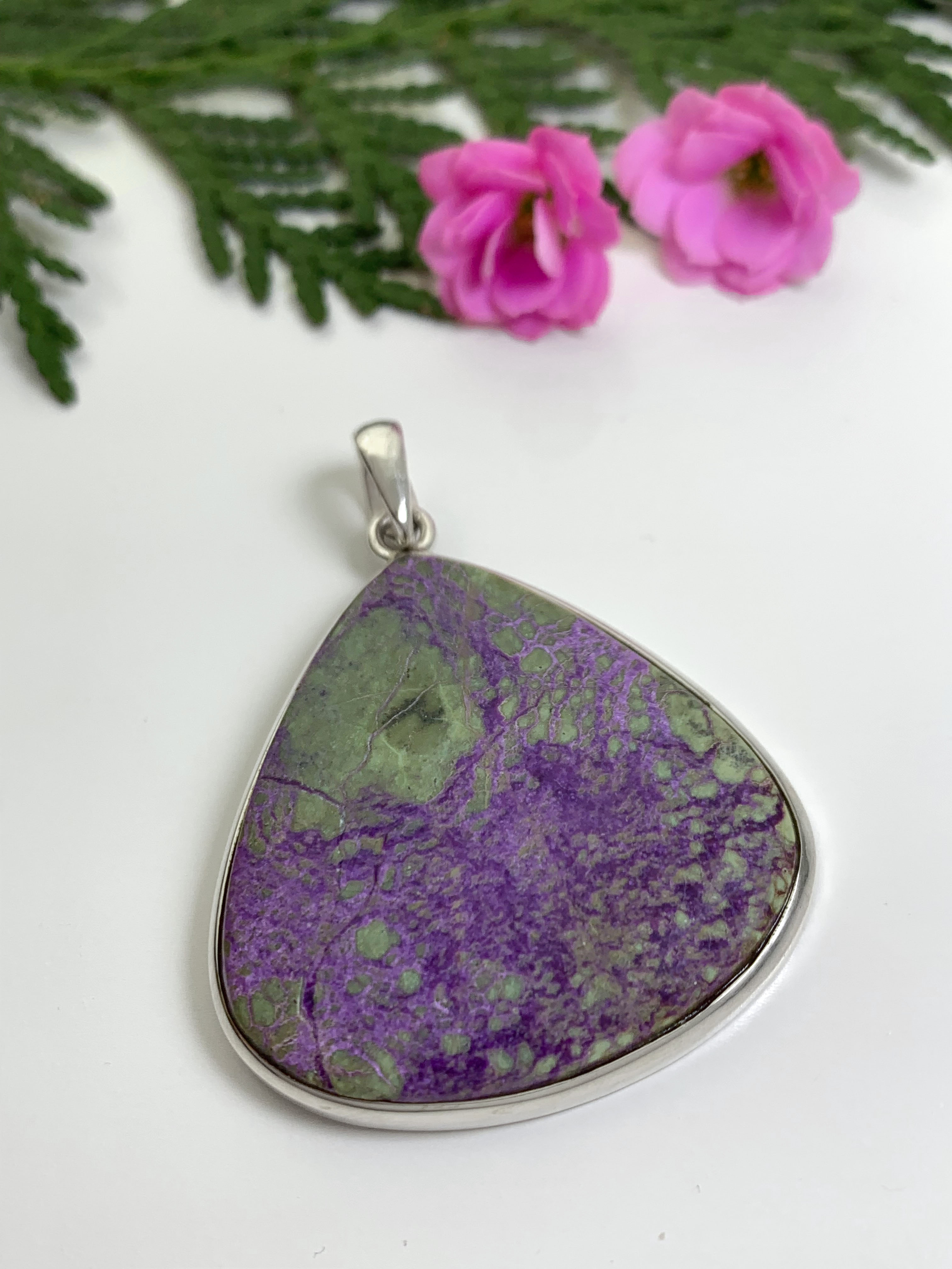 Purpurite Pendant 