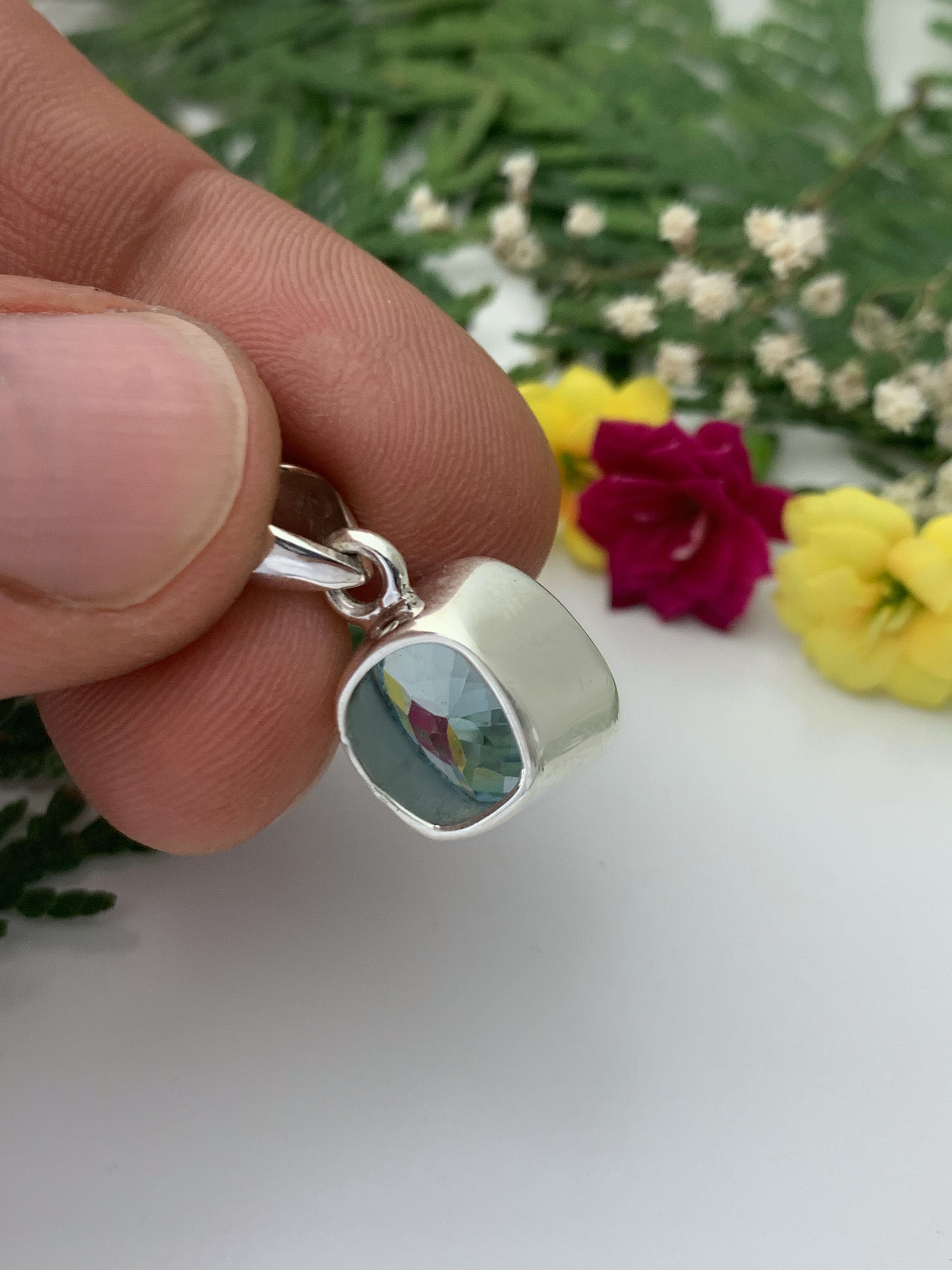 blautopas-anhaenger-blue-topaz-pendant-ah04486-4 Blautopas Anhänger  - Himmelblau