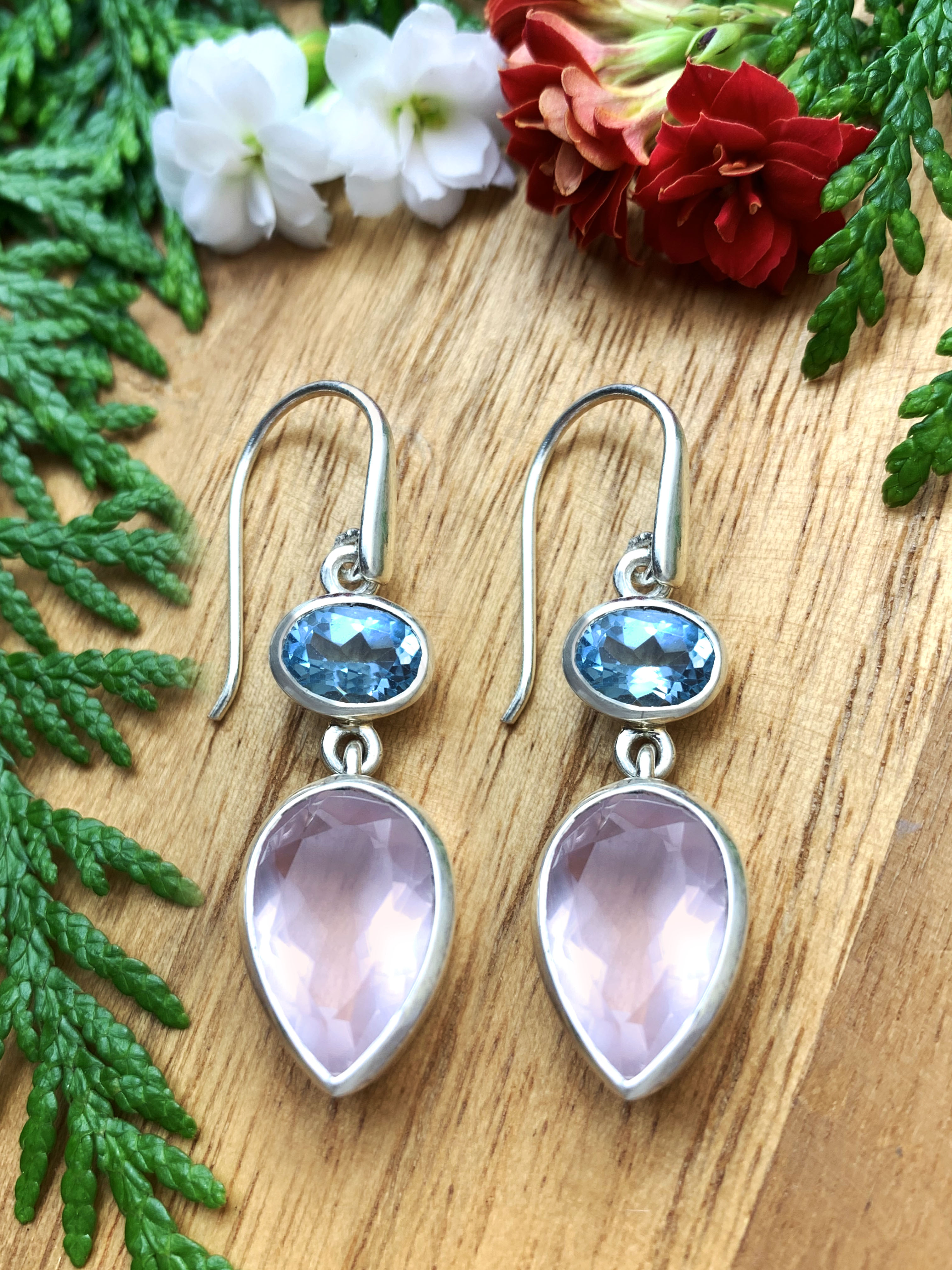 blautopas-ohrhaenger-blue-topaz-earrings-ohr00747 Rosenquarz Ohrhänger mit Blautopas