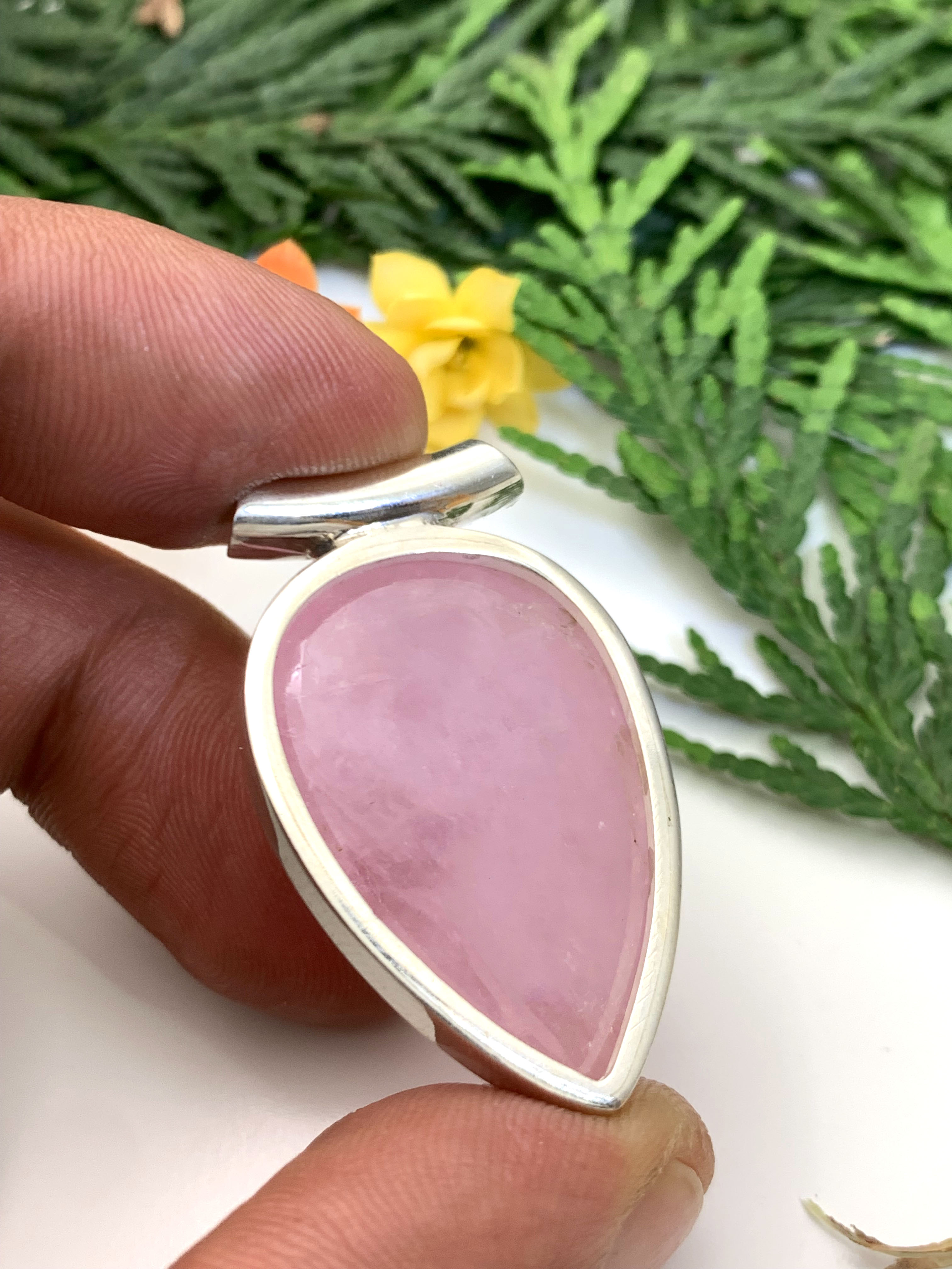 Morganite Pendant - XL
