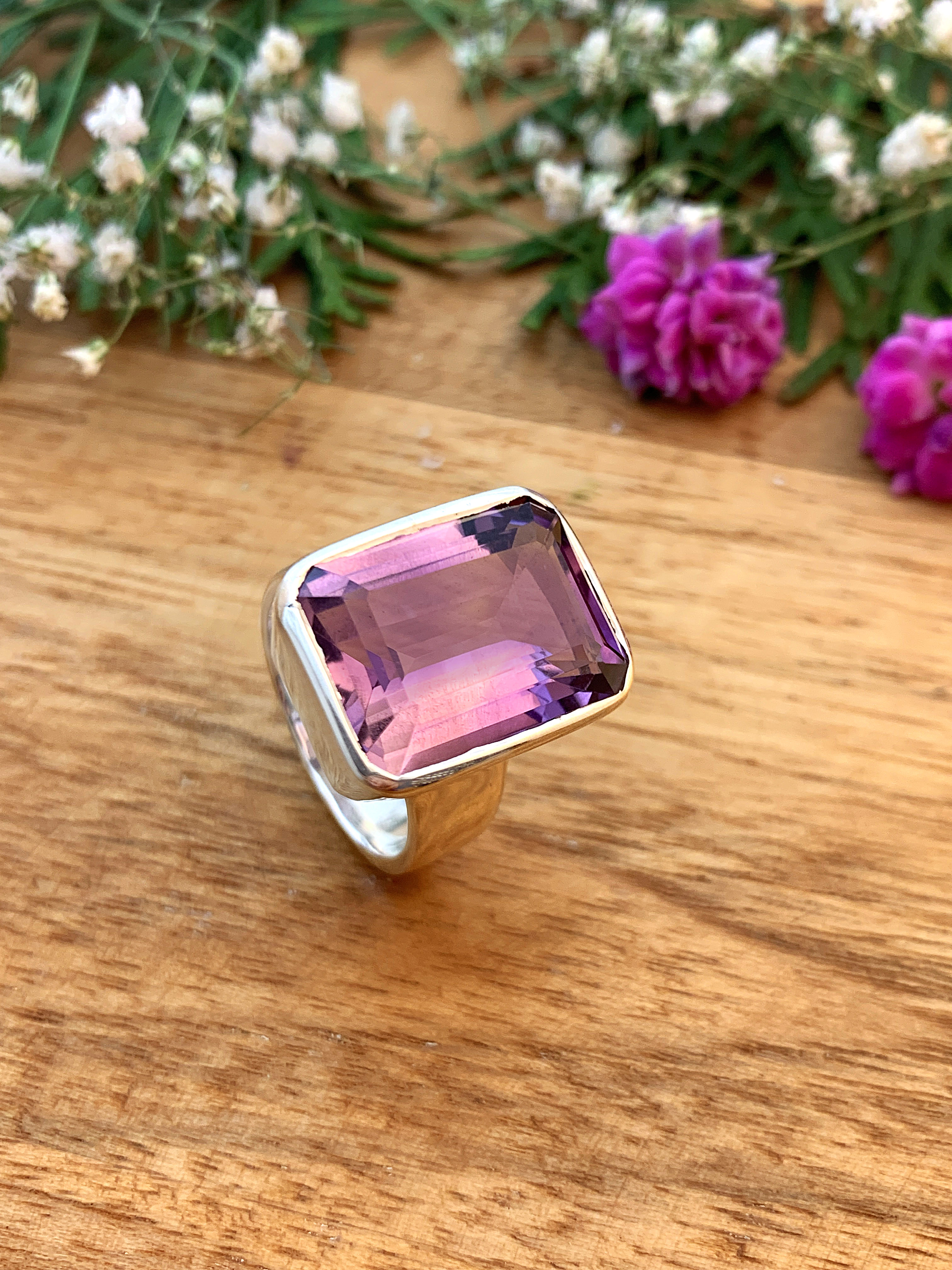 amethyst-ring-r01584 Amethyst Ring - TOP