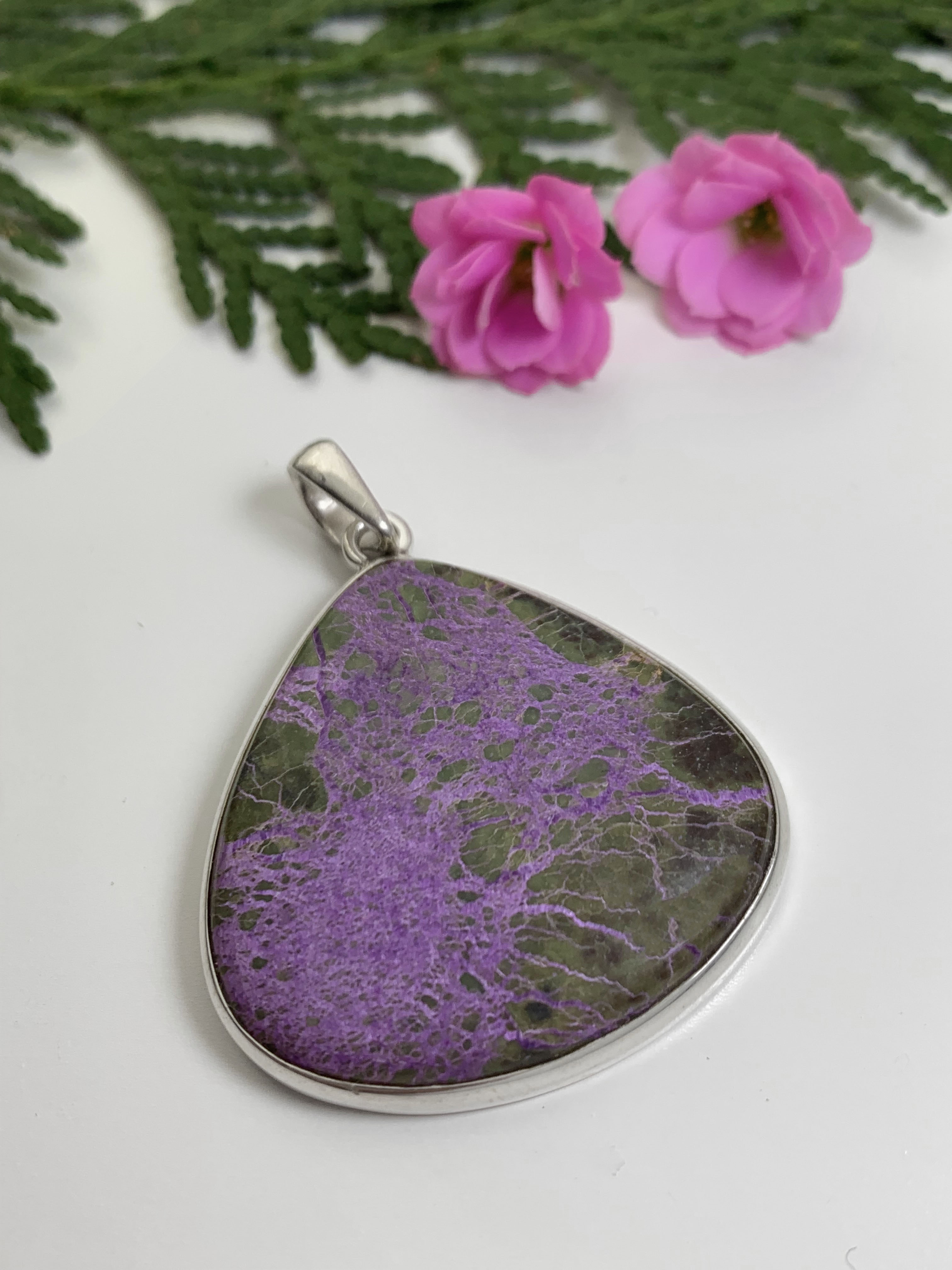 Purpurite Pendant 