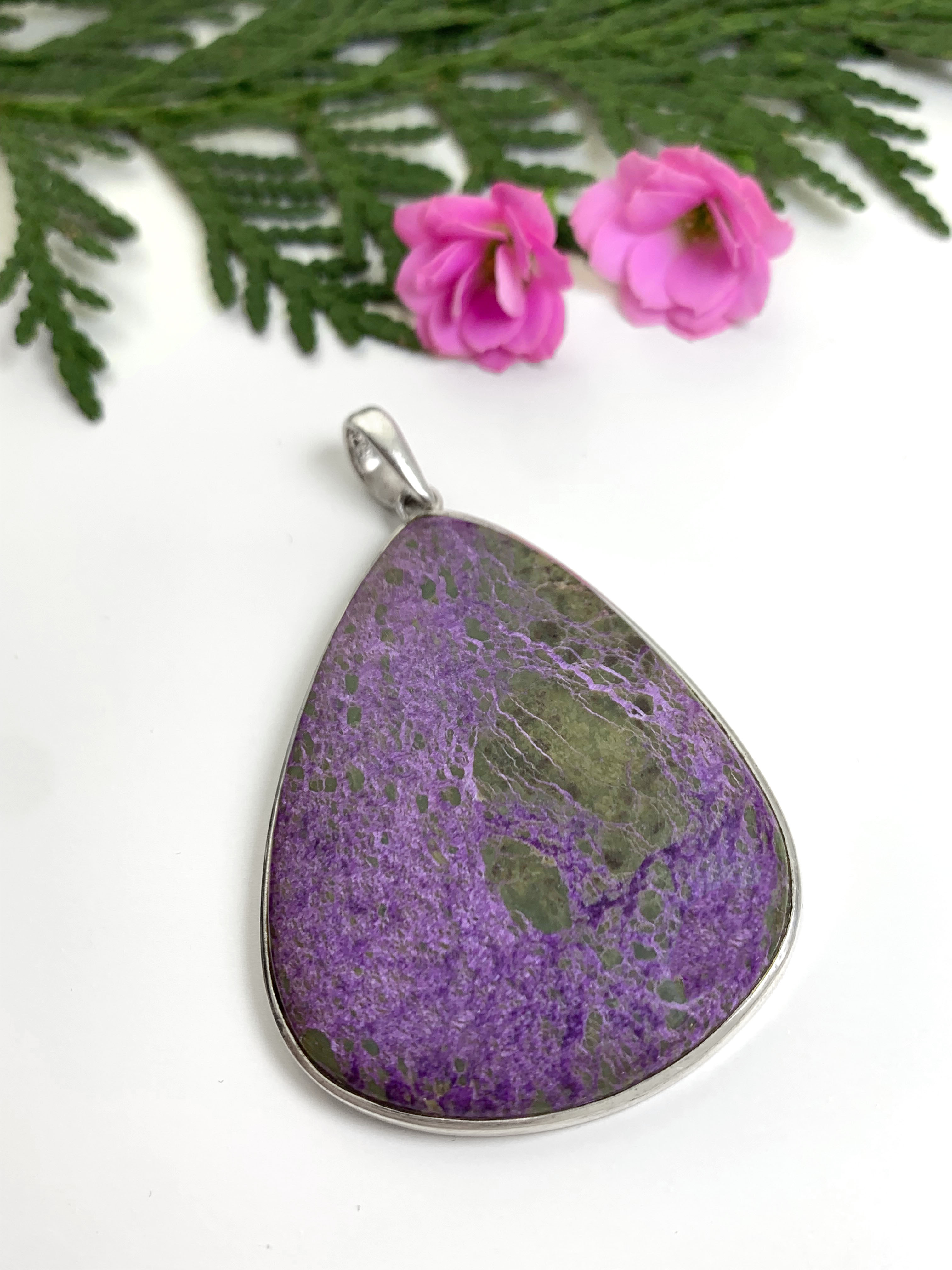 Purpurite Pendant 