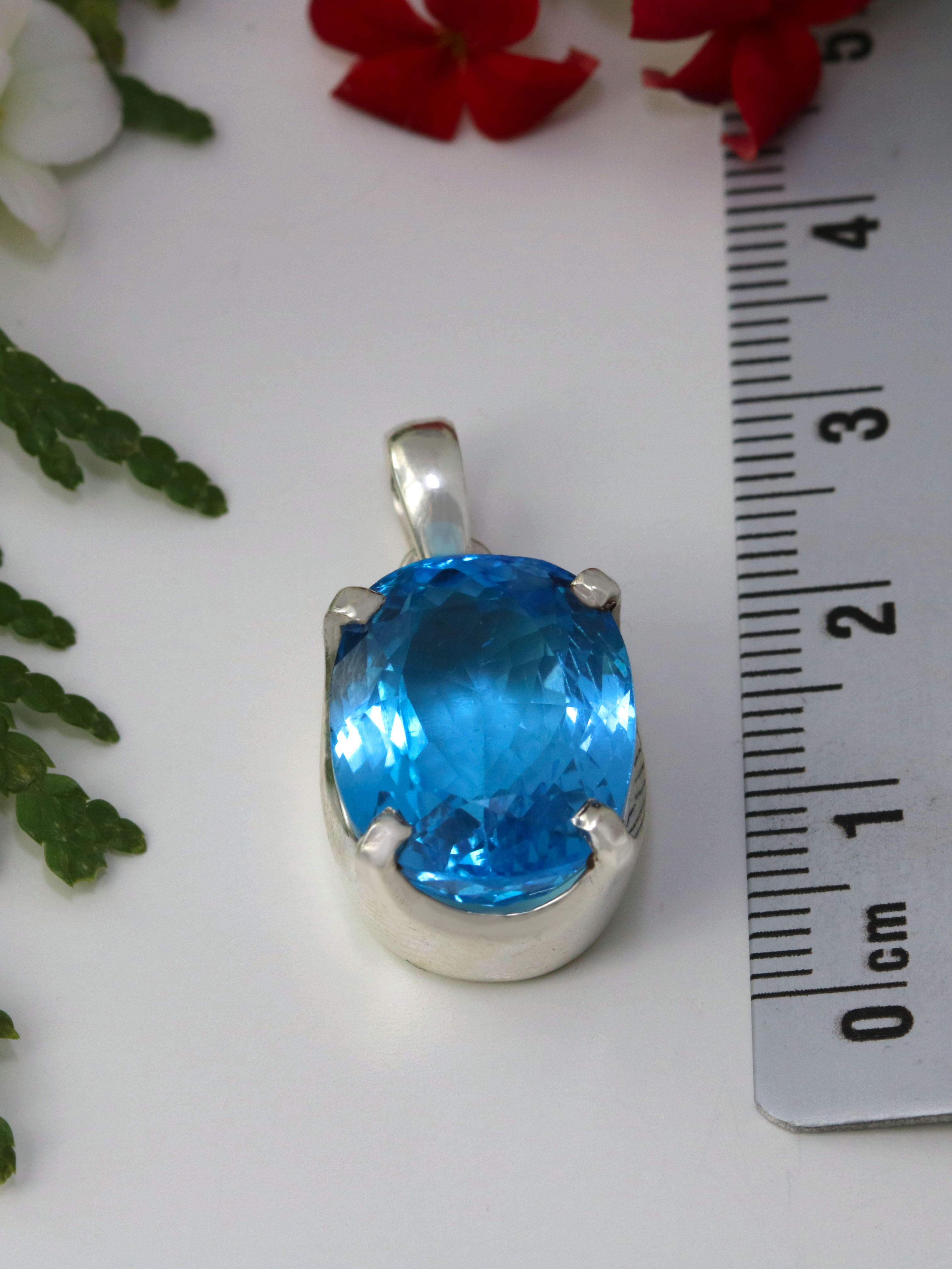 Blue Topaz Pendant - TOP Swiss