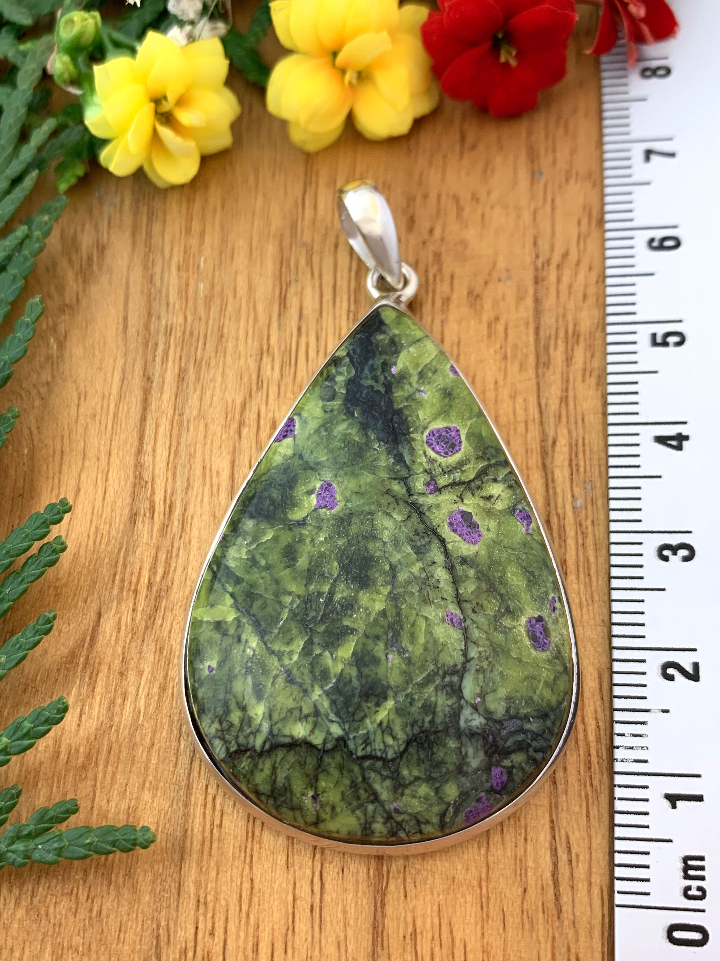 Stichtite Pendant