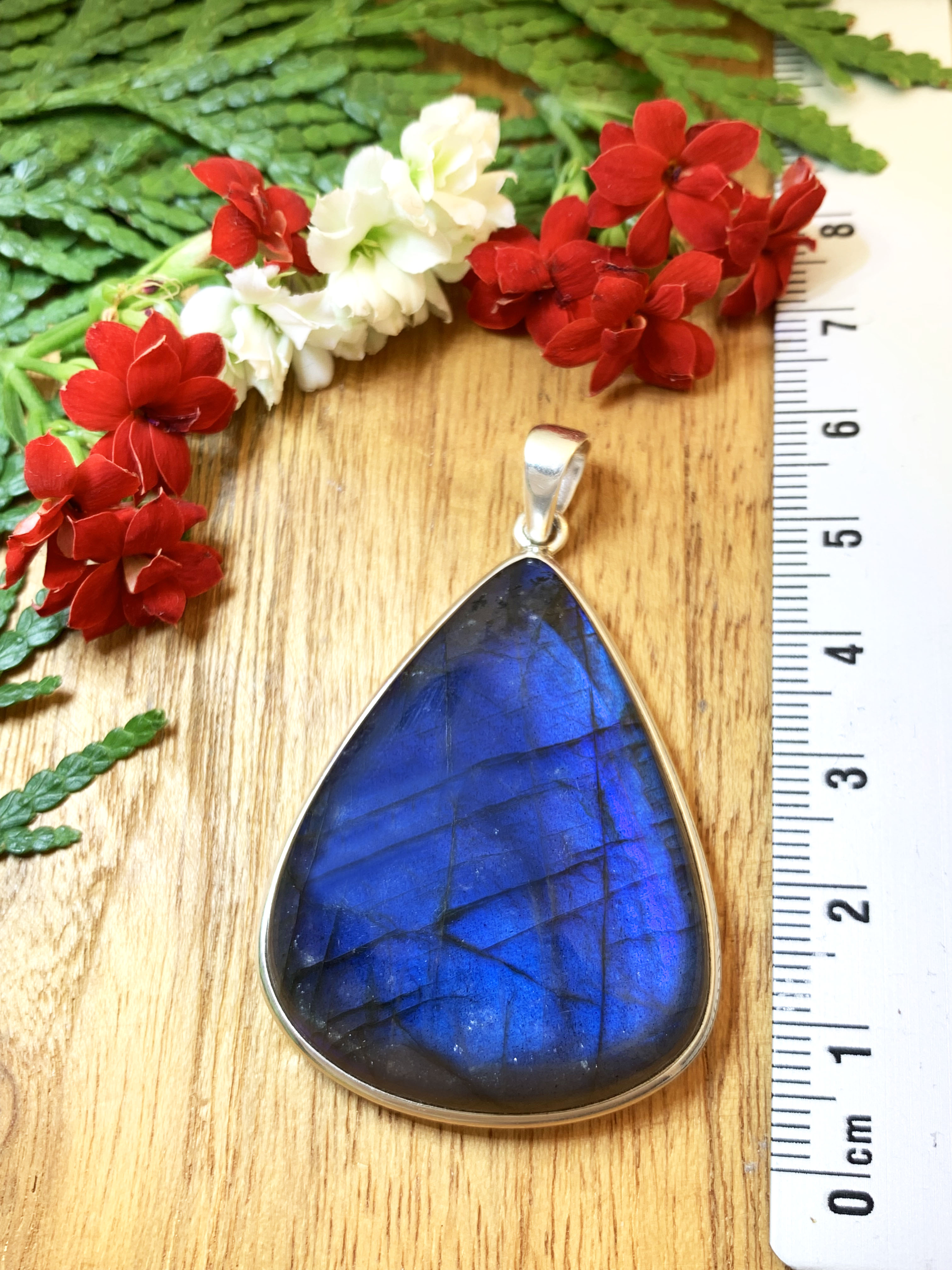 Labradorite Pendant - TOP XL