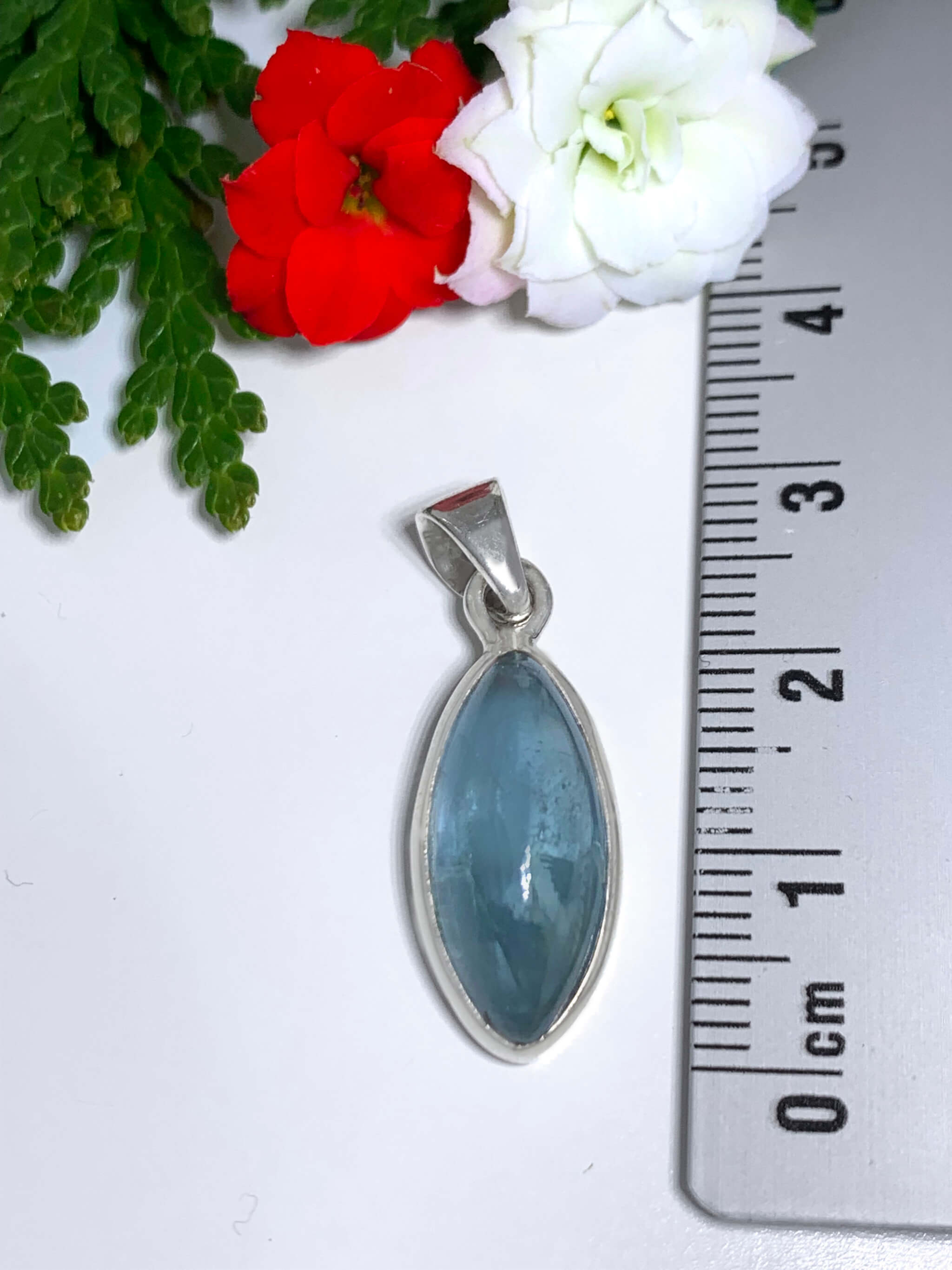 kyanit-anhaenger-kyanite-pendant-ah05317 Blauer Kyanit Anhänger