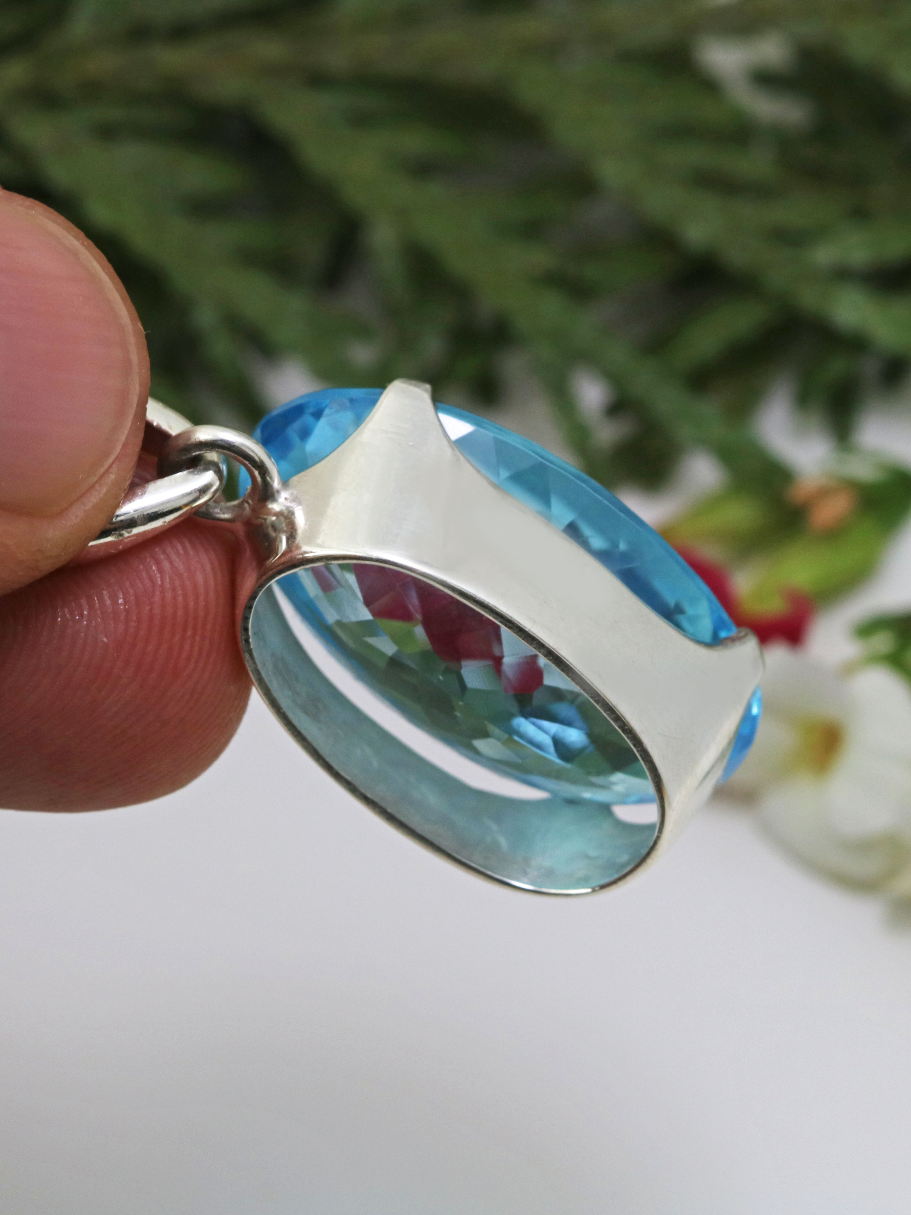 blautopas-anhaenger-blue-topaz-pendant-ah03492-4 Blue Topaz Pendant