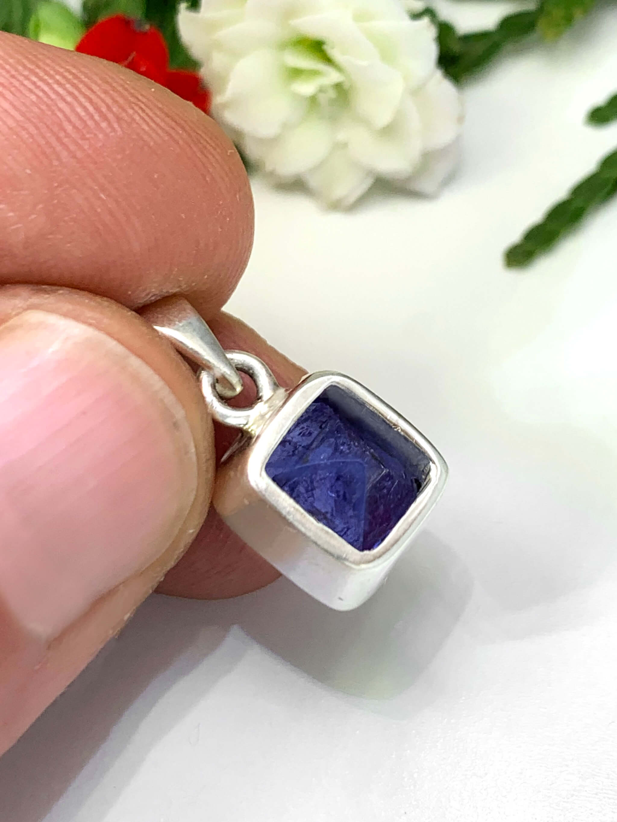 Tanzanite Pendant - TOP