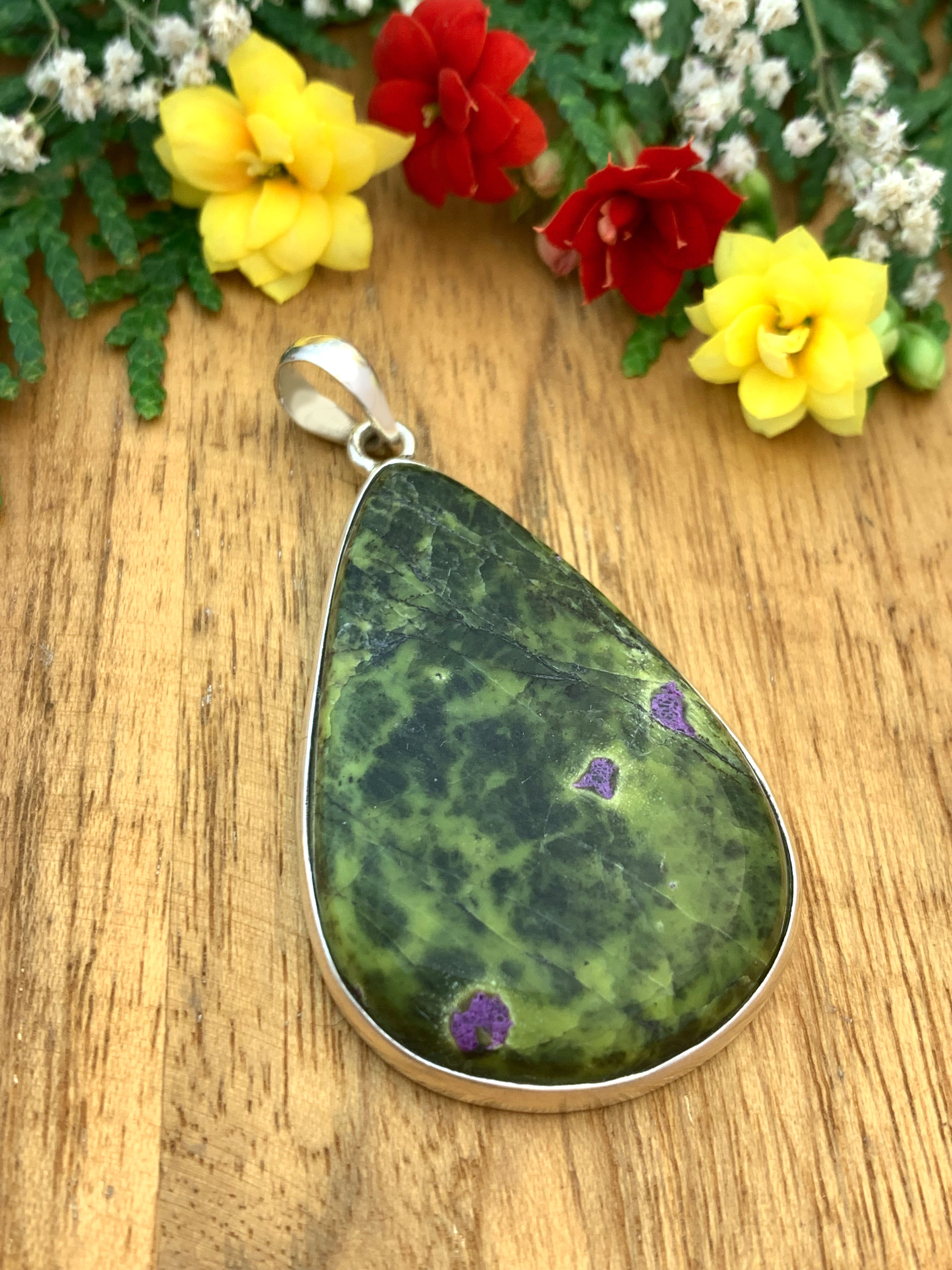 Stichtite Pendant