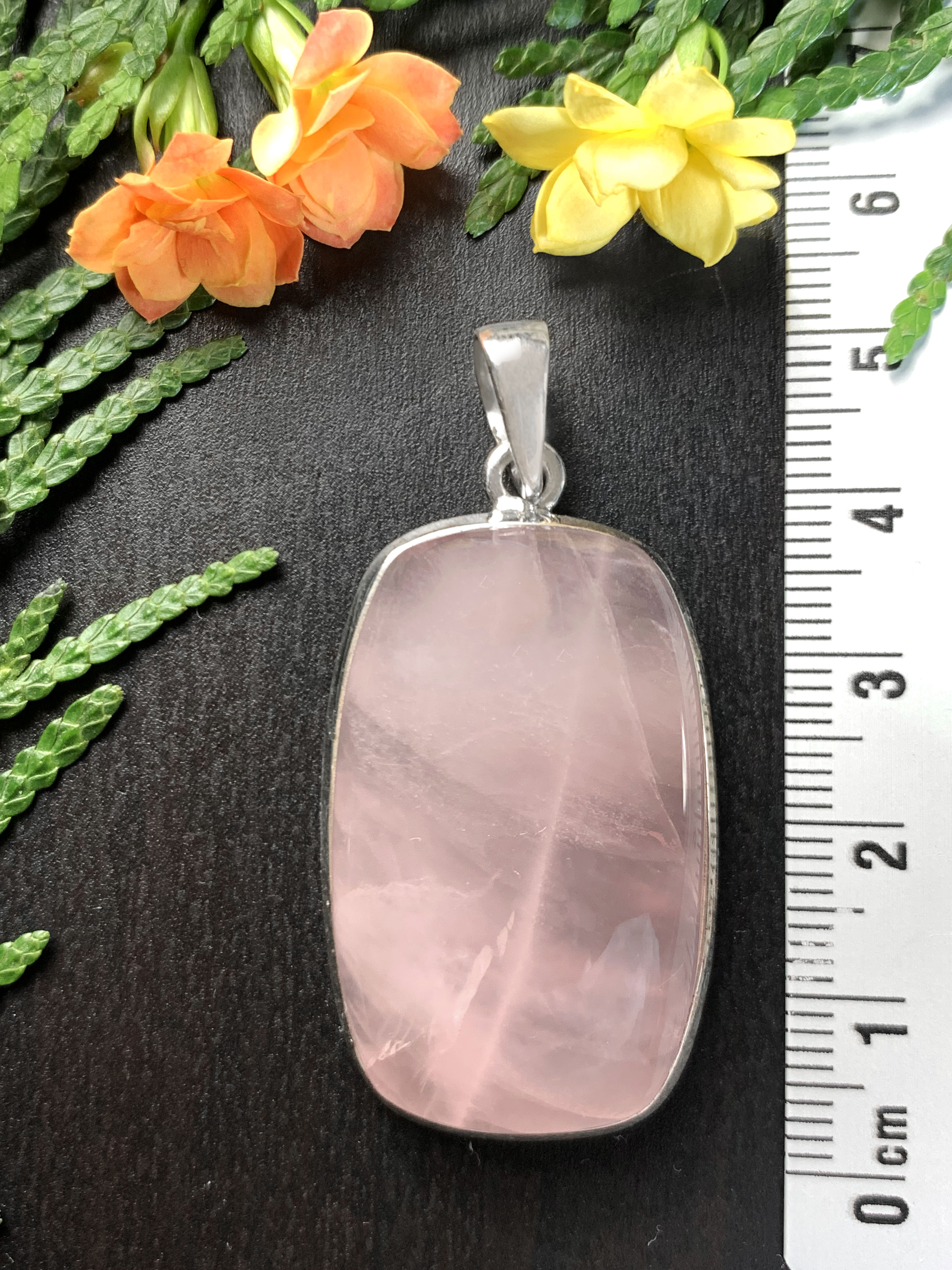 Rose quartz Pendant