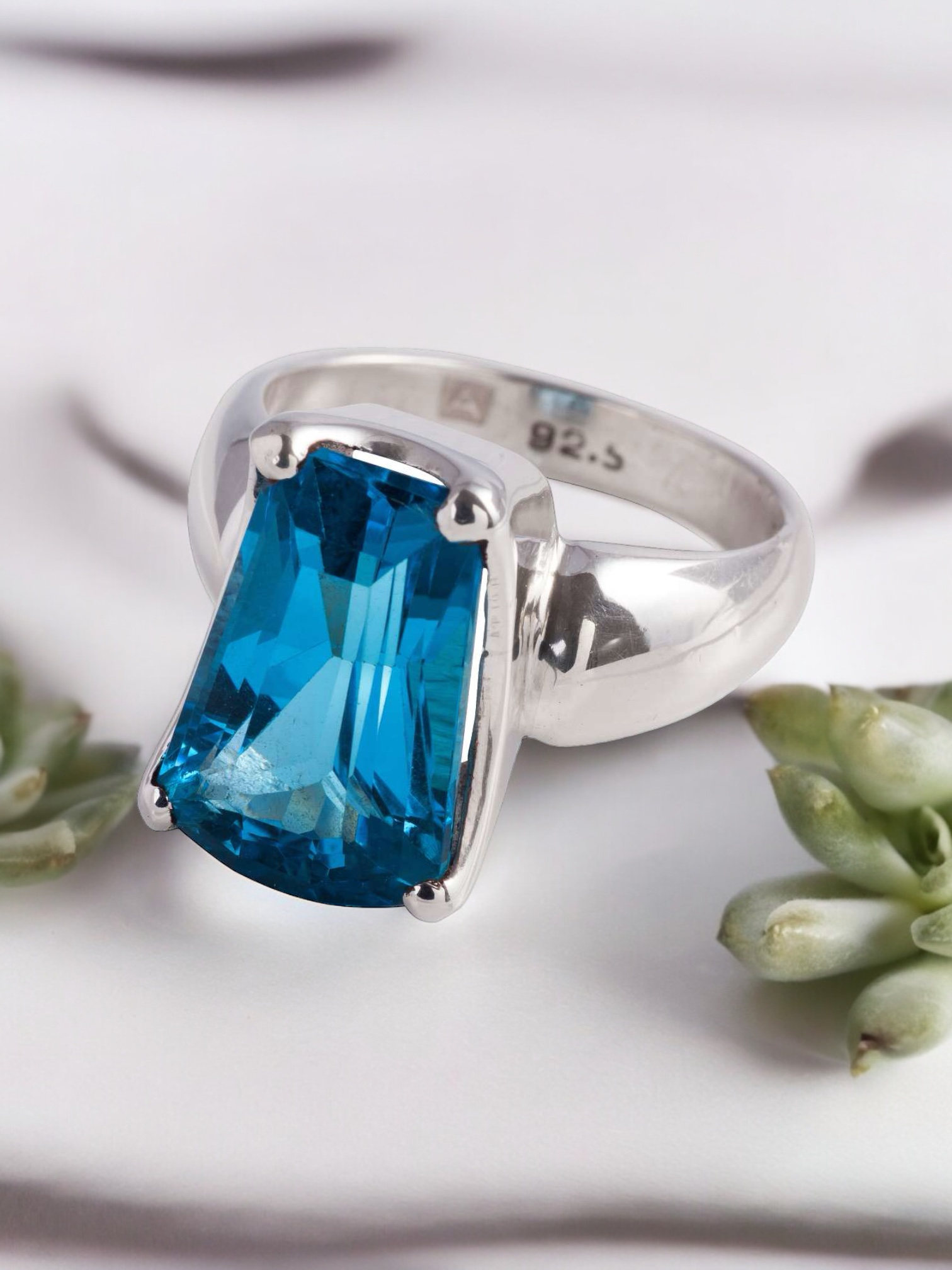 TOP Blue Topaz ring  - 54
