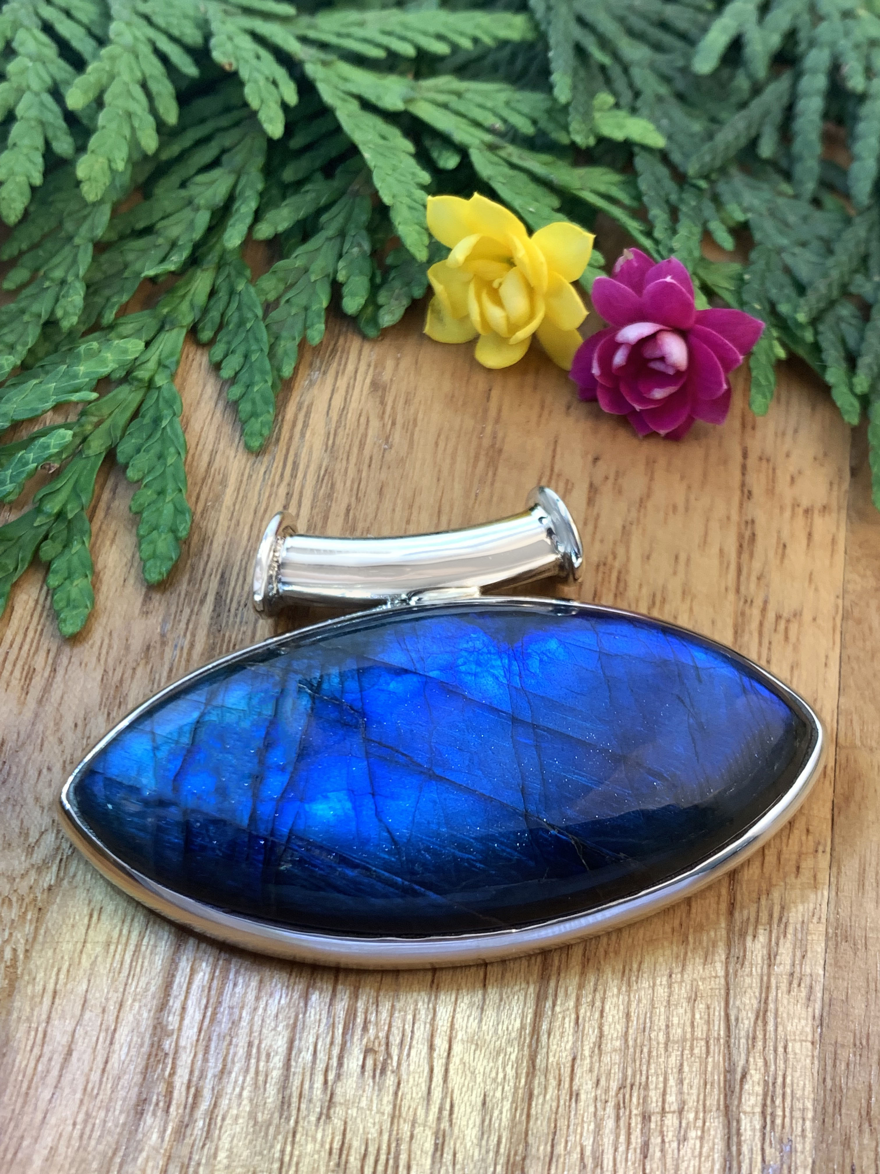 labradorit-anhaenger-labradorite-pendant-ah04747 Labradorite Pendant