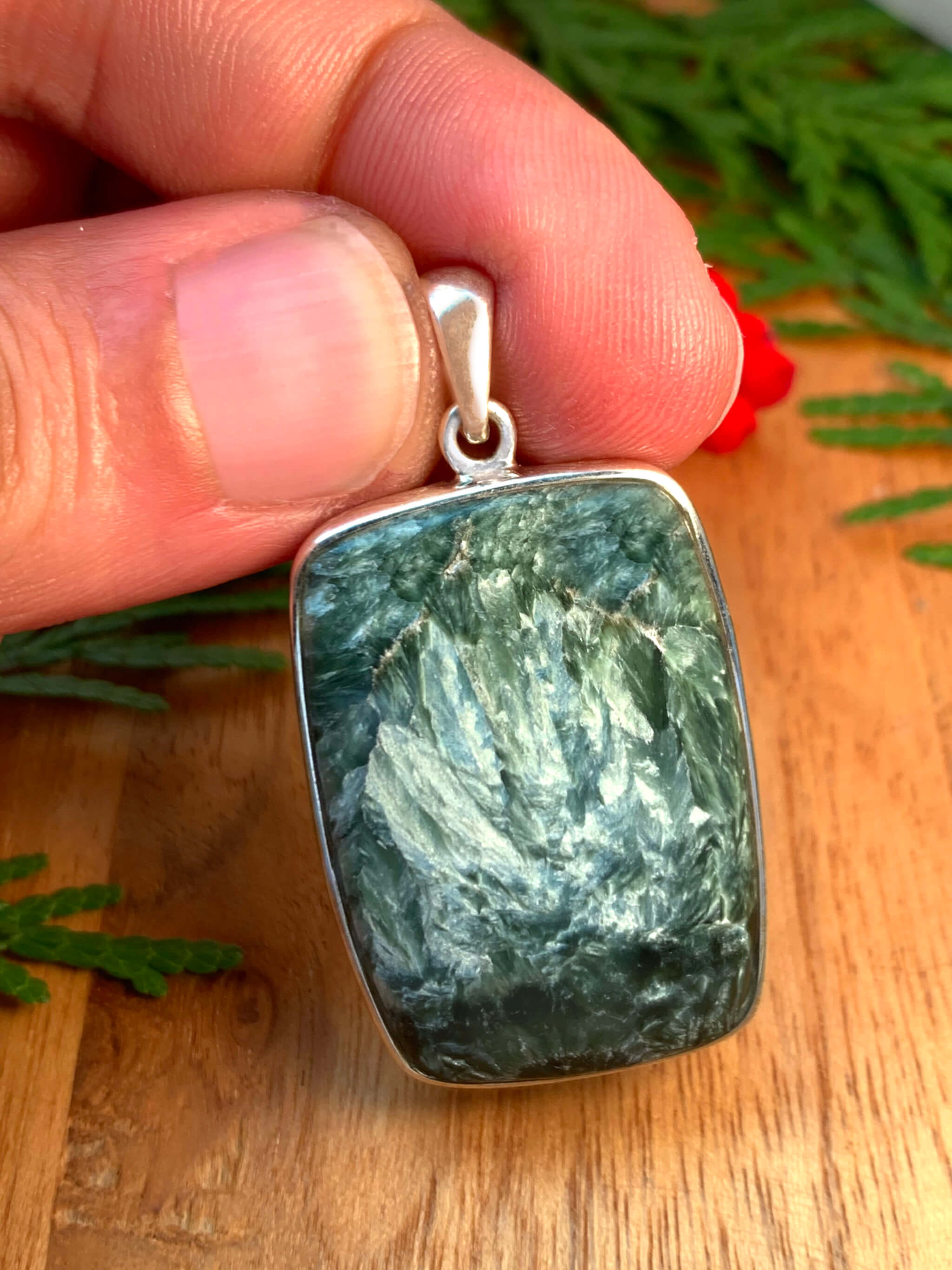Serafinite Pendant