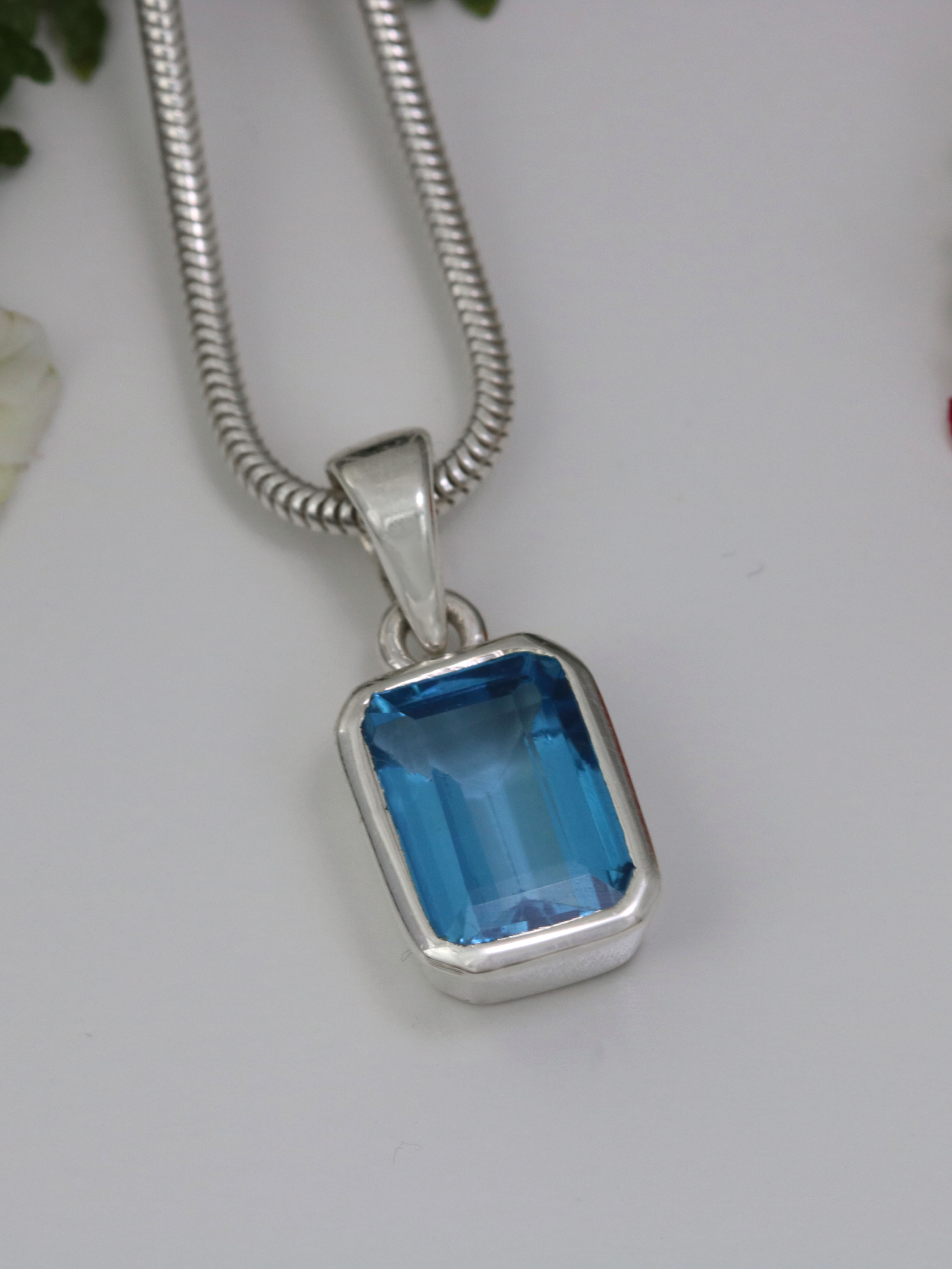 Blue Topaz Pendant - TOP London