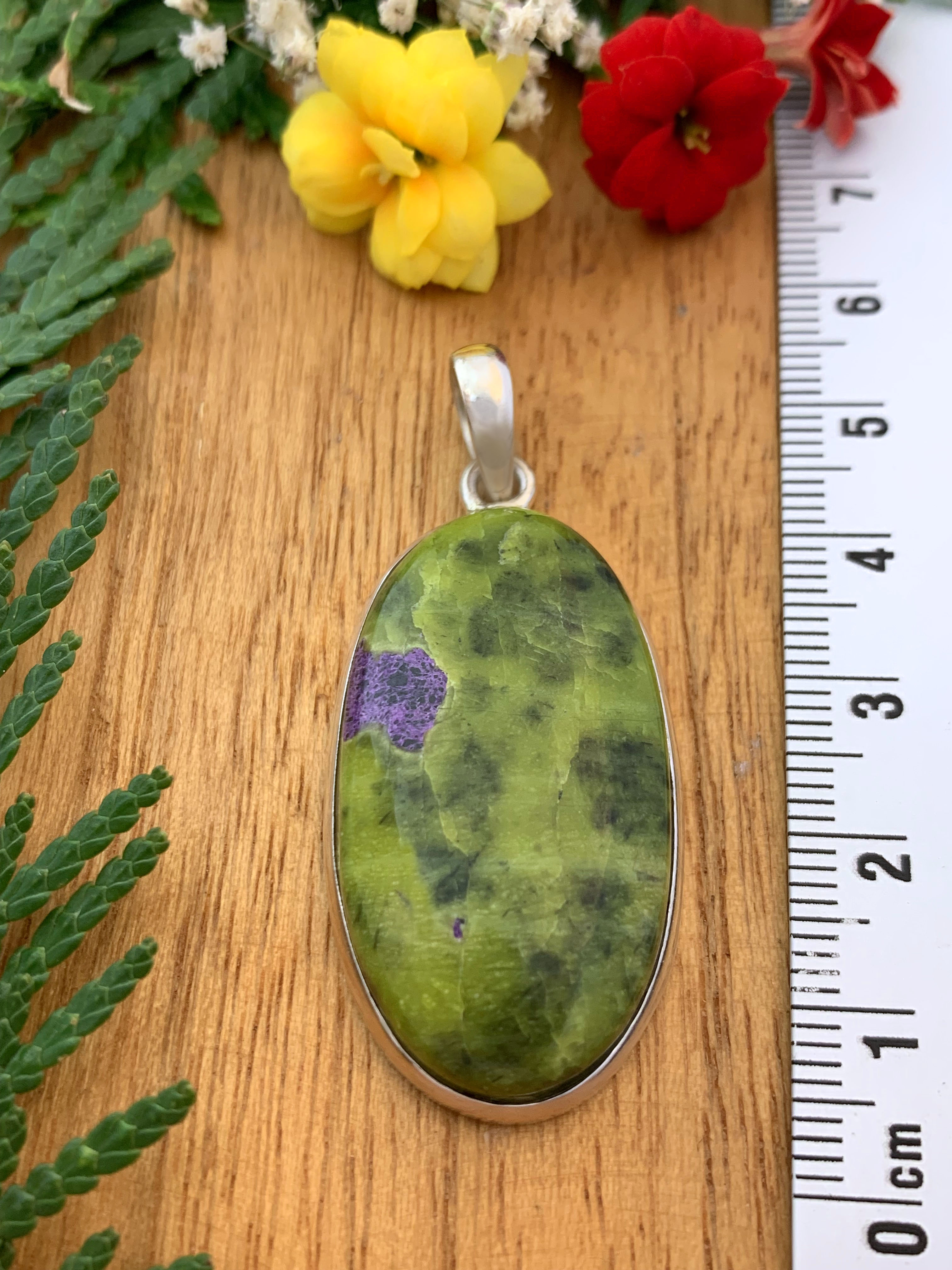 Stichtite Pendant