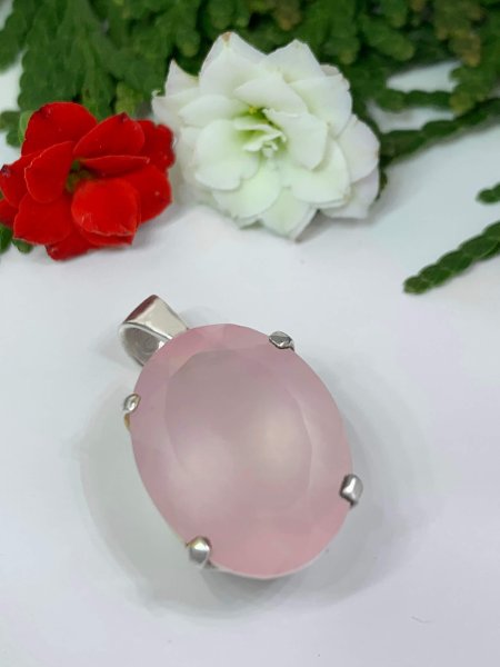 Rose Quartz Pendant