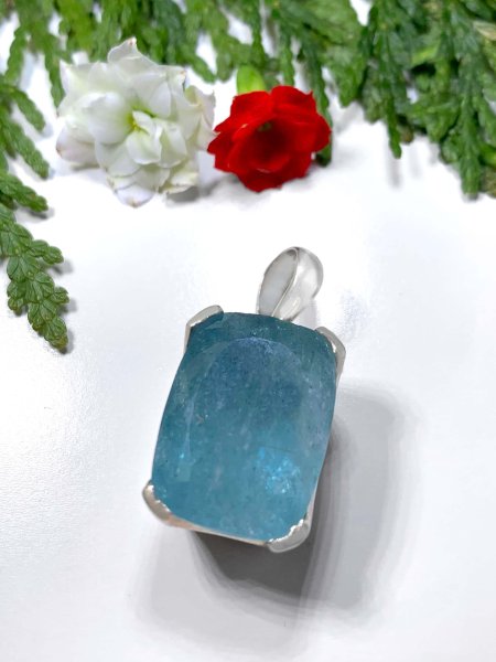 Aquamarine Pendant